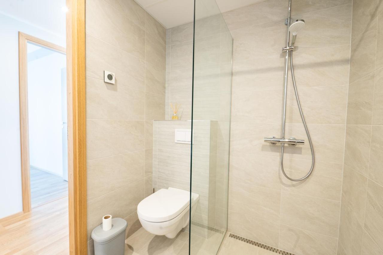 Delta Luxury Apartment With Terrace 塔尔图 外观 照片